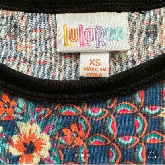 LulaRoe Baseball Tee EUC Size XS - Picture 2 of 3
